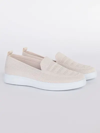 Слипоны текстильные светло-бежевого цвета